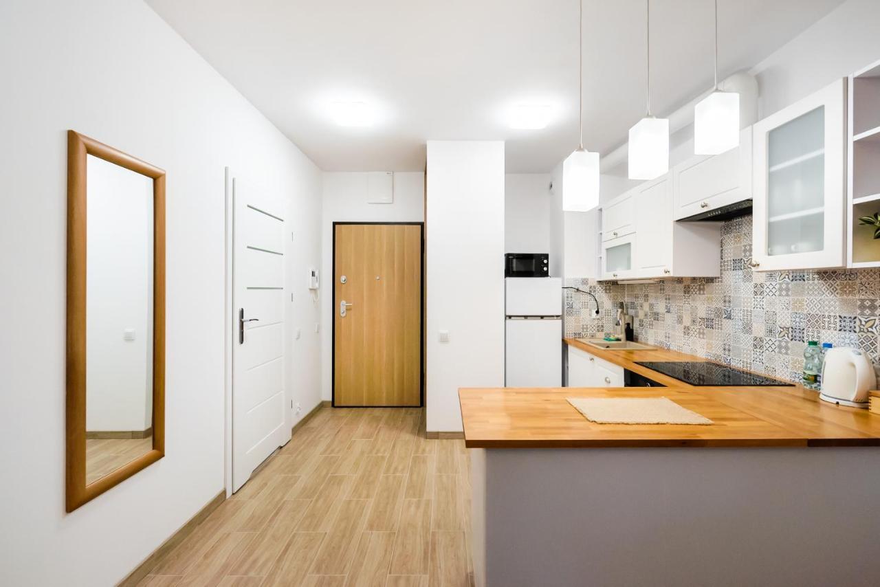Metro Bemowo Colourful Apartment Warsaw Luaran gambar