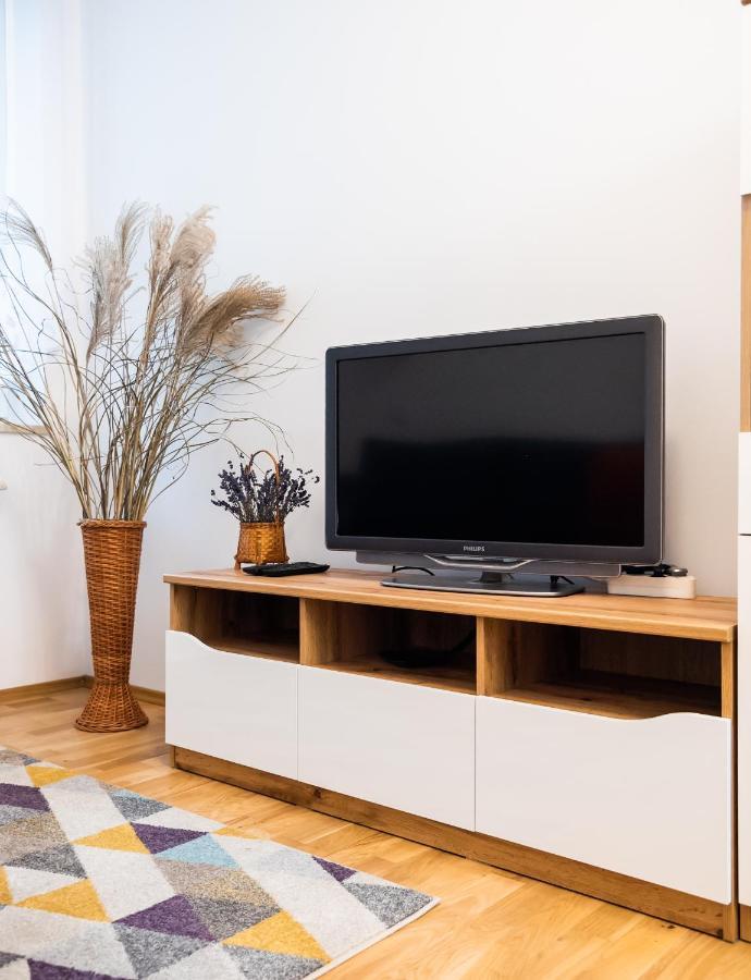 Metro Bemowo Colourful Apartment Warsaw Luaran gambar