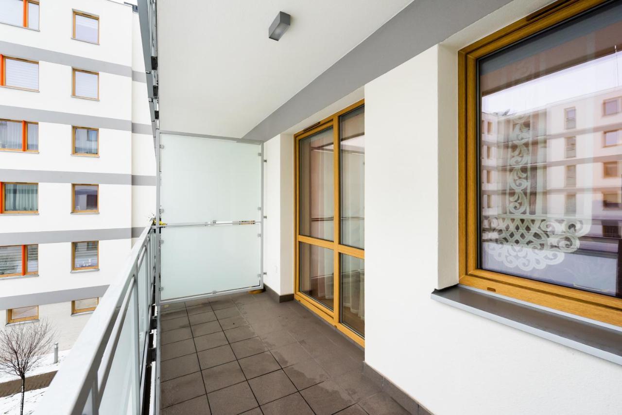 Metro Bemowo Colourful Apartment Warsaw Luaran gambar